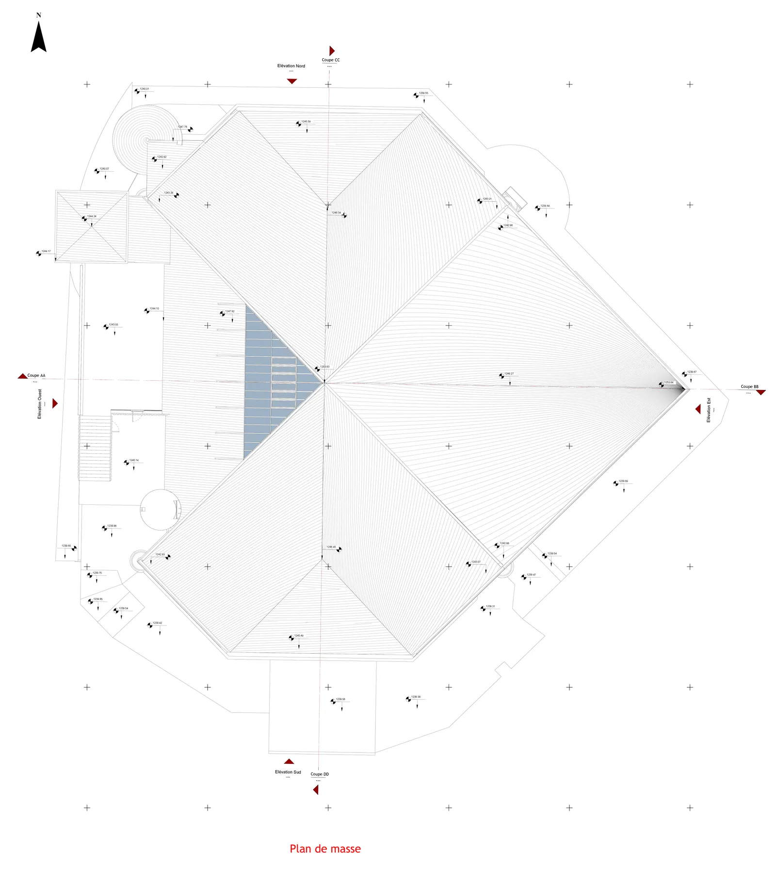 Plan de toiture sur le batiment patinoire du Lioran
