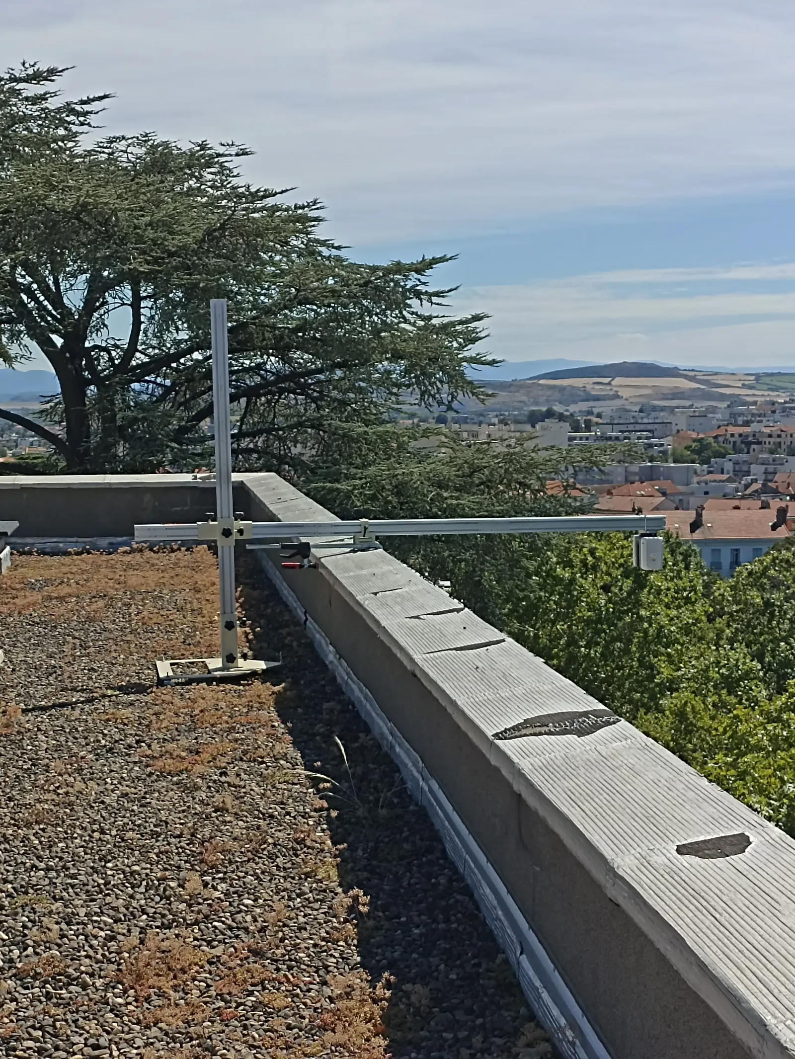 relevé depuis la toiture en porte à faux scan 3d